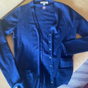 Burberry cardigan sweater in perfect condition. XSmall - Navy Blue